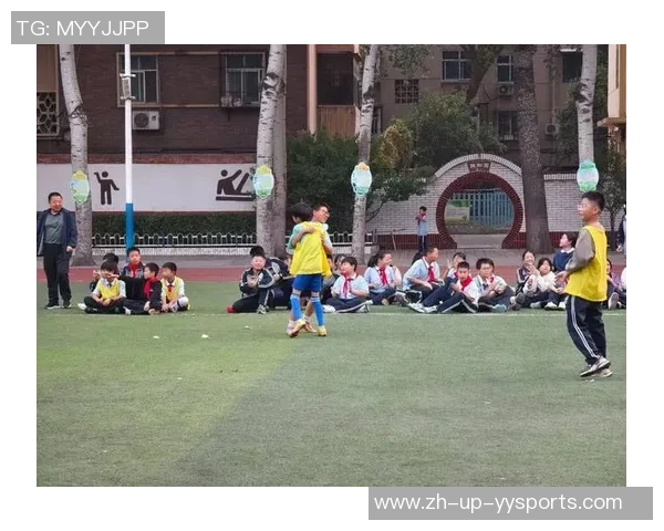 难忘的绿茵场青春岁月与足球比赛的激情回忆 难忘的绿茵场青春岁月与足球比赛的激情回忆